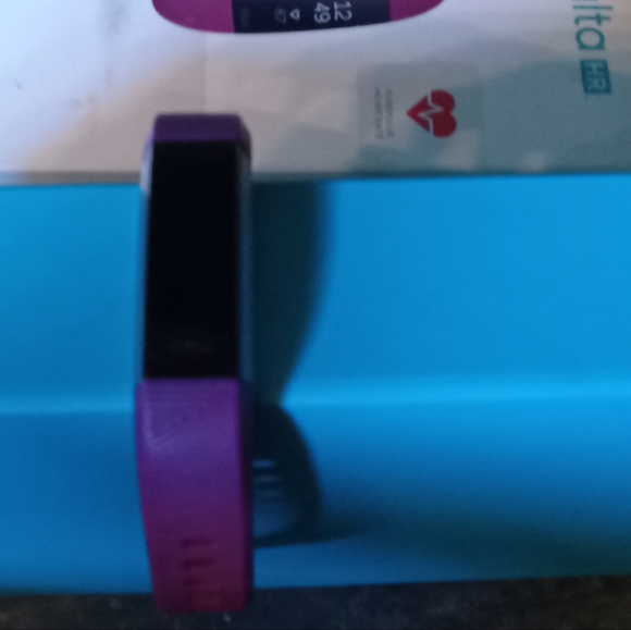 Fitbit Alta HR - Picture 3 of 3